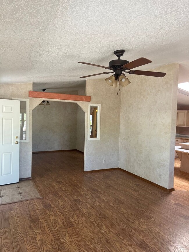 Building Photo - Beautiful 2 Bedroom 2 Bathroom home in Mescal Az. Large front porch and attached carport