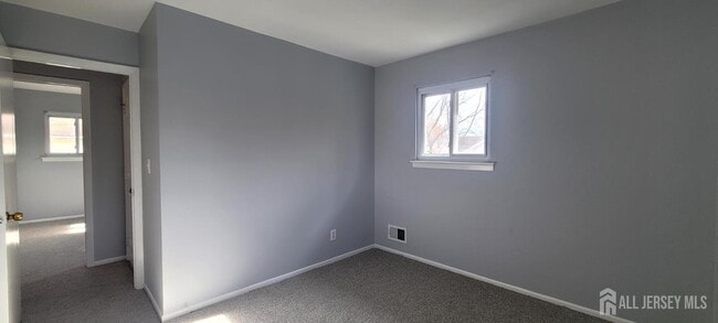 Building Photo - 12 Van Buren Ave