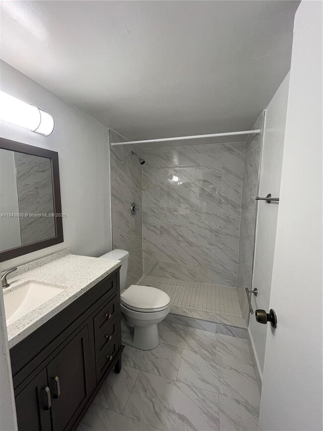 Building Photo - 7430 SW 153rd Pl