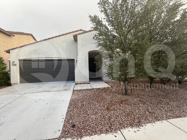 Primary Photo - 7311 S Via Cabana