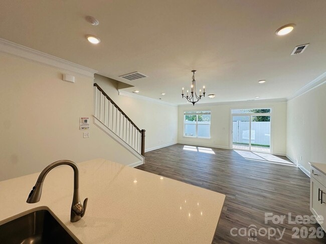 Building Photo - 4017 Black Ct