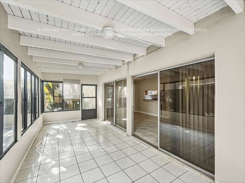 Building Photo - 9108 SW 147th Ct