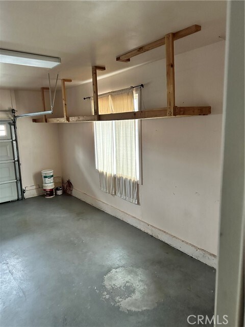 Building Photo - 4701 Sharon Dr