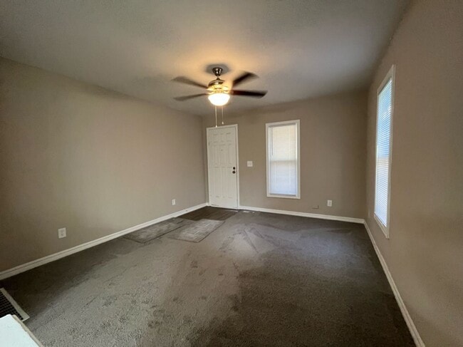 Building Photo - Coming soon! Comfort, Convenience, and Charm – All in This 2 Bedroom Home!