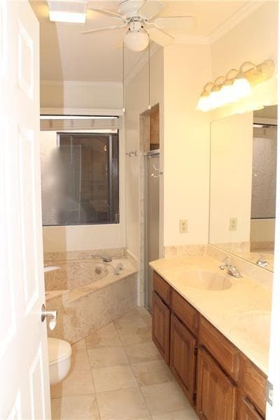 Building Photo - 6722 Canary Palm Cir