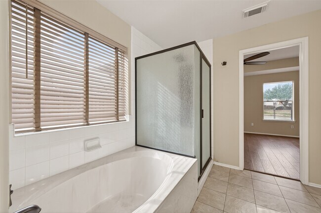 Building Photo - 23035 Canal Rd