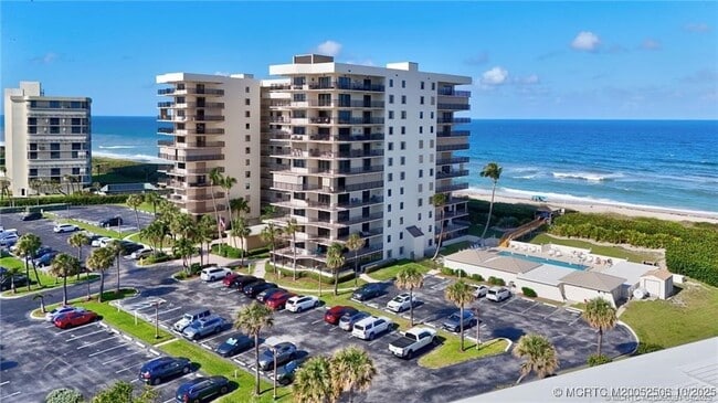 Building Photo - 10044 S Ocean Dr