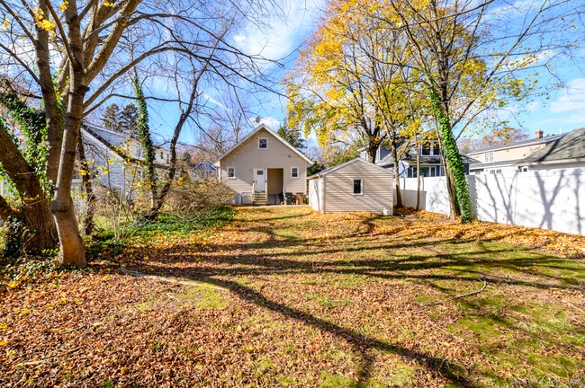 Building Photo - 29 Sterling Pl