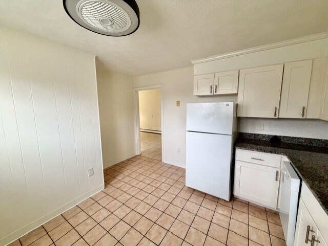 Building Photo - 900 Lexington St