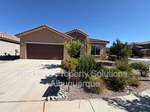Building Photo - 2861 Walsh Loop SE