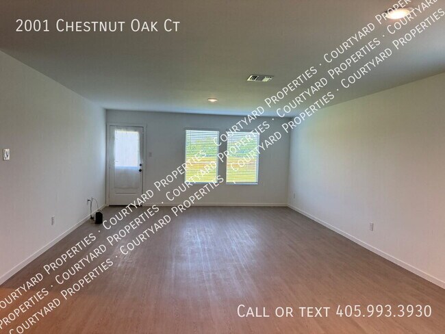 Building Photo - 2001 Chestnut Oak Ct