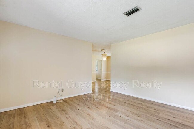 Building Photo - 3828 Freel Rd