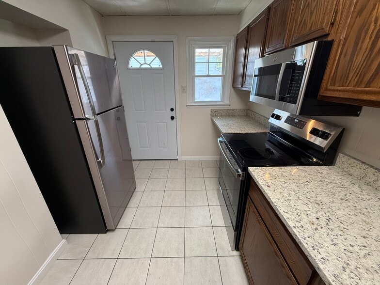 Kitchen - 229 East Main Street