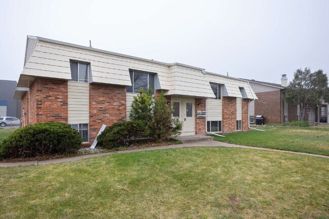 Primary Photo - 1617 Oxford Dr