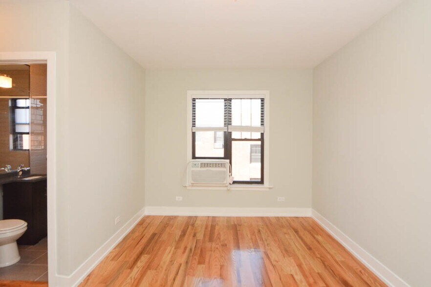 Building Photo - 2907 N Mildred Ave