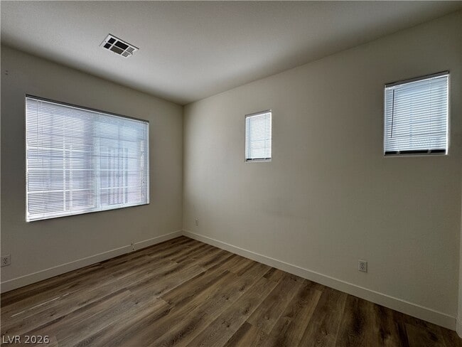 Building Photo - 8519 Peaceful Dreams St