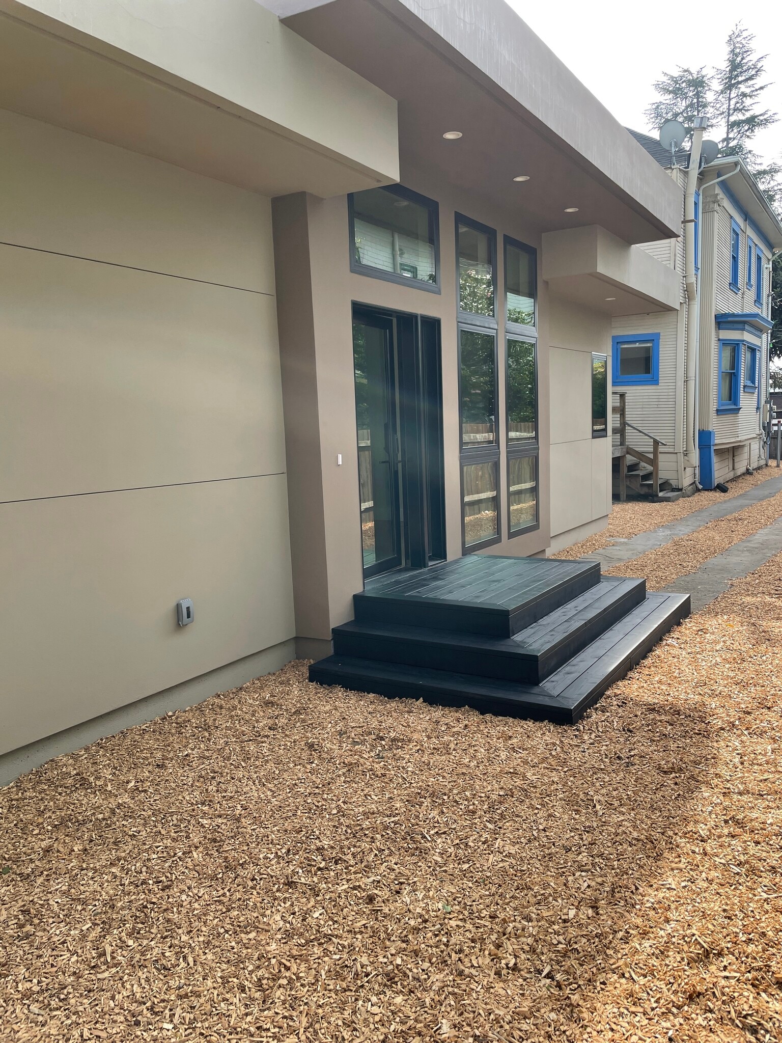 Front of the Unit - 1825 Berkeley Way
