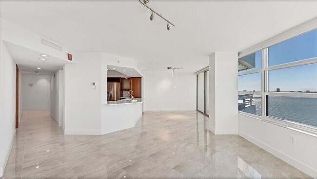 Building Photo - 888 Blvd of the Arts