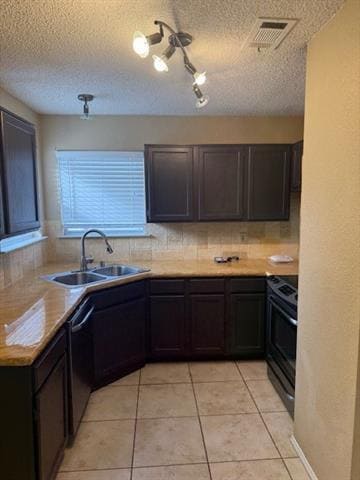 Building Photo - 3502 Sara Dr