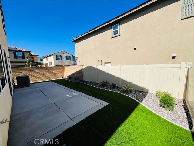 Building Photo - 30310 Wild Oat St