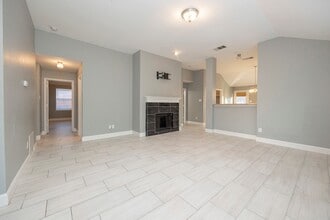 Building Photo - 3129 Kennedy Dr