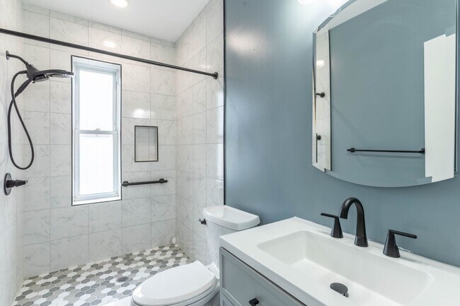 Building Photo - Brand New 3 BD Rowhome