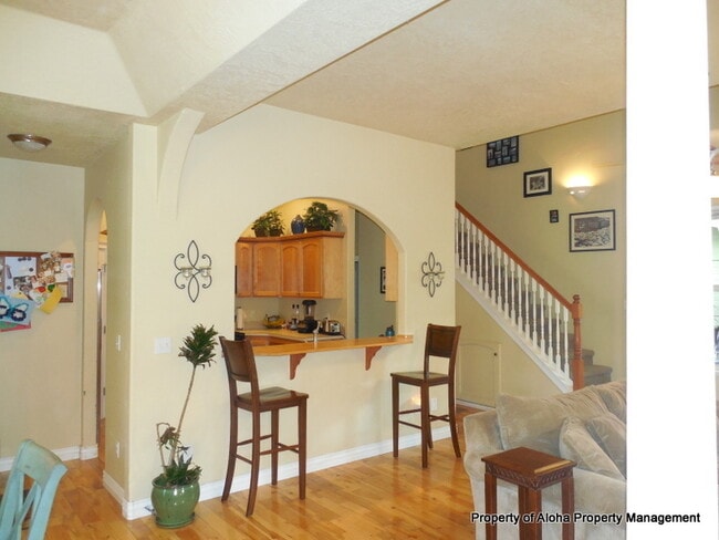 Building Photo - 1156 S Shoshone St