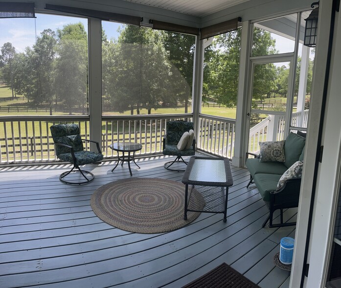 screened porch - 203 Three Runs Plantation Dr