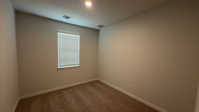 Building Photo - 5109 Pollack Ln