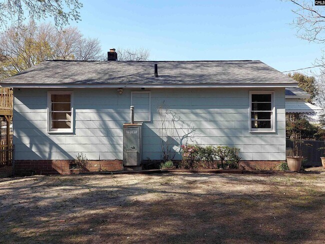 Building Photo - 1713 Lacy St