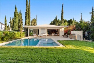 Building Photo - 17827 Miranda St