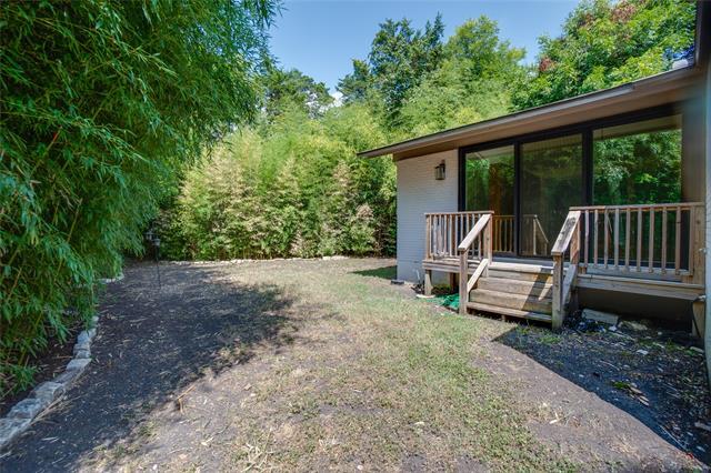 Building Photo - 1502 Oak Glen Trail