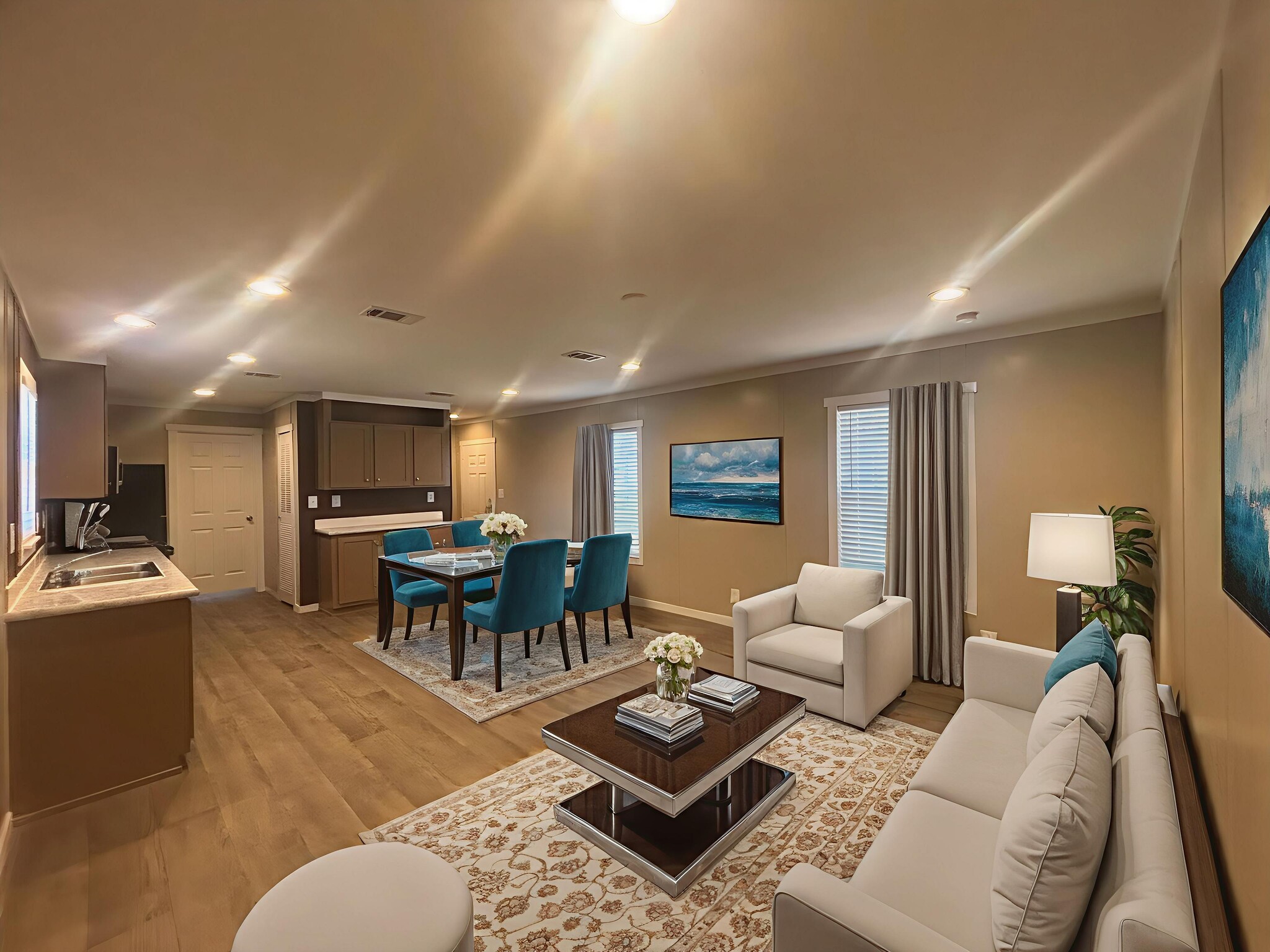 Building Photo - 118 E Semands St