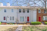 Building Photo - 184 High Creek Dr