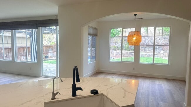 Building Photo - 5 Bedroom Harveston Home for Rent