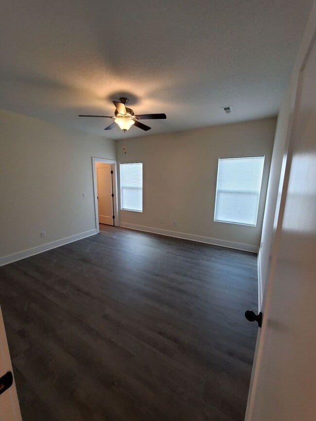 Building Photo - For Rent – 3 Bed | 2 Bath single family ho...
