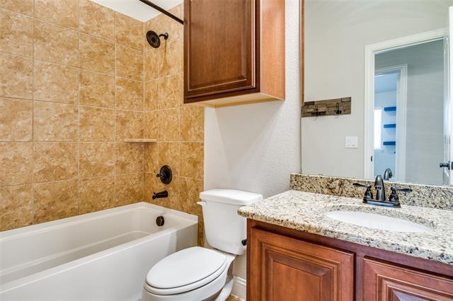 Building Photo - 4619 Amesbury Ln