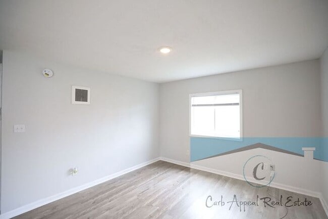 Building Photo - Newly remodeled 1 bedroom 1 bathroom