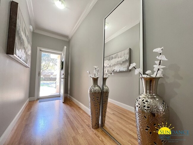 Building Photo - Beautiful 4 Bedroom Home in Niceville!