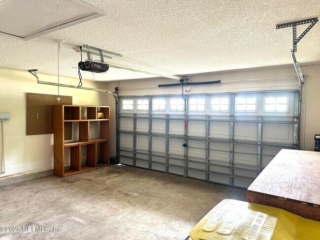 Building Photo - 229 Nadia Michelle Ct N