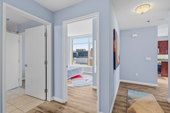Building Photo - 427 Ninth Ave