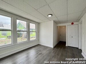 Building Photo - 827 Steves Ave