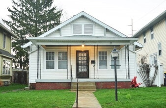 Building Photo - 4905 Broadway St