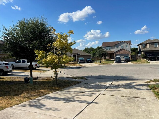 Building Photo - 119 Acadia Cv