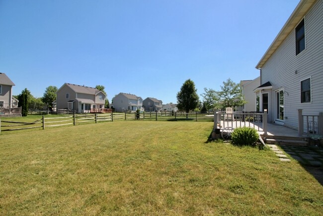 Building Photo - 3 Bedroom House for Rent