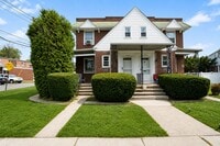 Building Photo - 737 N 22nd St