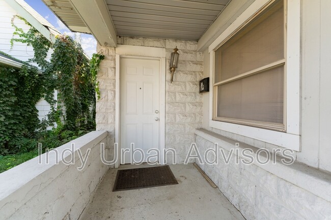 Building Photo - 1919 Southeastern, Unit 1