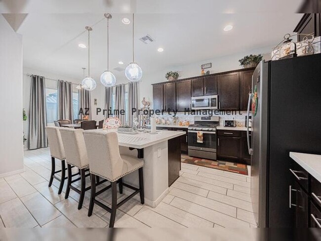 Building Photo - 11777 S 51st Dr