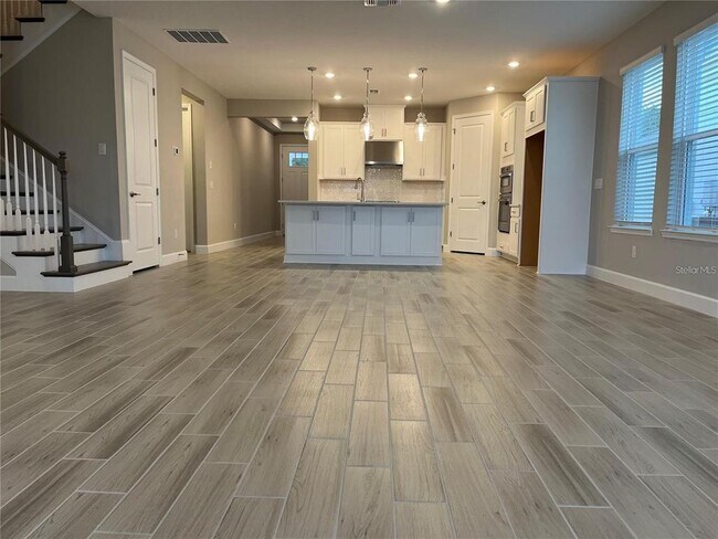 Building Photo - 33427 Landsman Lp