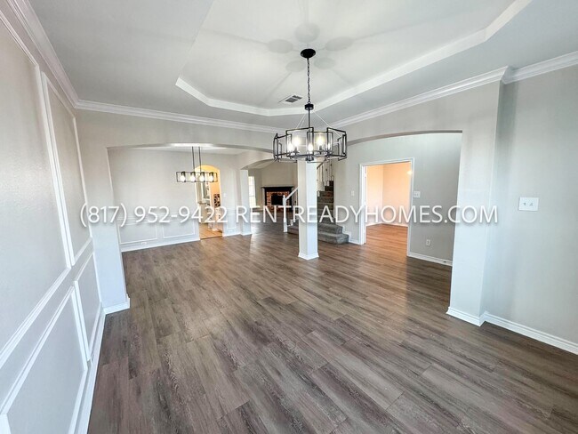 Building Photo - 2221 Overton Dr